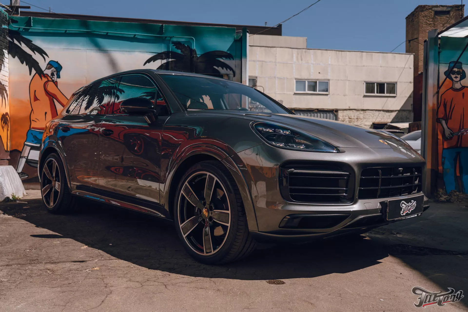 Porsche Cayenne. Оклейка в полиуретан. Окрас дисков